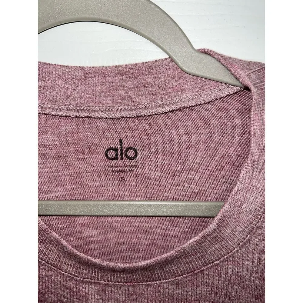 Alo Yoga glimpse long sleeve split tee - size Small - OF